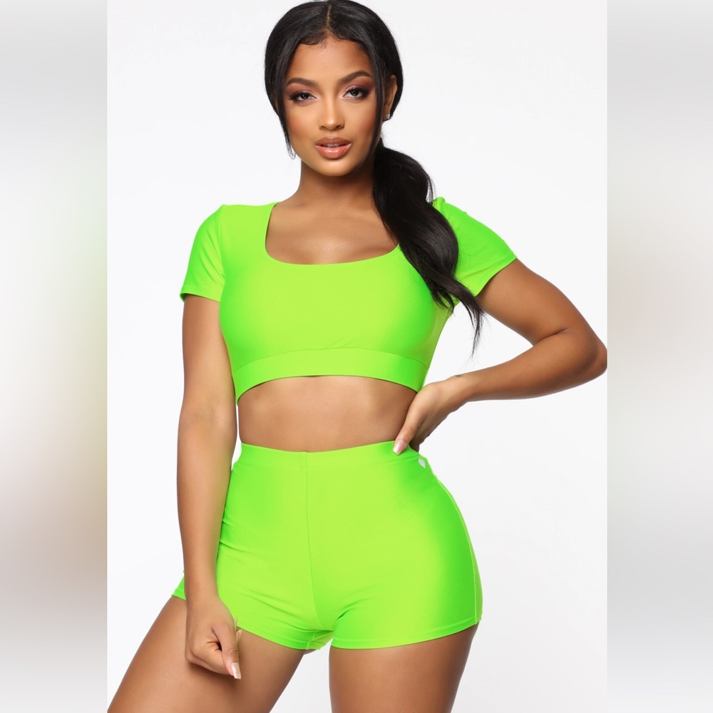Nova Basic Glossy Fabric Set